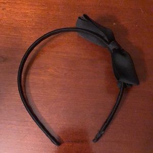 Free w purchase!! black bow headband